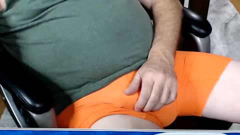 Snapshot of kwib34 chatting on November 8, 10:59 am kwib34 online show from November 8, 10:59 am