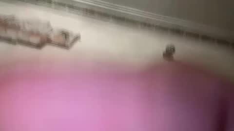 kwpspsvqj online show from October 6, 6:27 pm