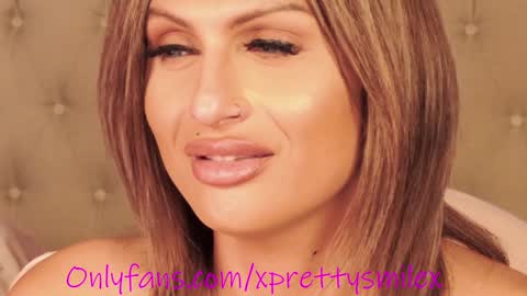 Snapshot of kxaxmichelle chatting on December 5, 3:26 am Kick online show from December 5, 3:26 am