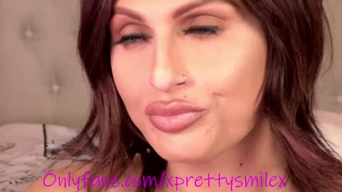 Snapshot of kxaxmichelle chatting on January 22, 10:59 pm Kick online show from January 22, 10:59 pm