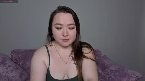 Snapshot of kyeacloser chatting on February 20, 4:31 am kyeacloser online show from February 20, 4:31 am