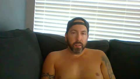 Snapshot of kyle7___ chatting on September 11, 12:00 am kyle7___ online show from September 11, 12:00 am