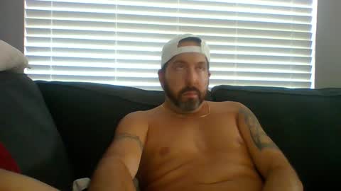 Snapshot of kyle7___ chatting on September 12, 12:44 am kyle7___ online show from September 12, 12:44 am