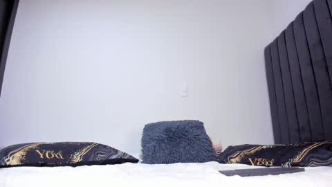 Snapshot of kyle_collinz chatting on September 18, 7:38 pm Kyle collinz online show from September 18, 7:38 pm