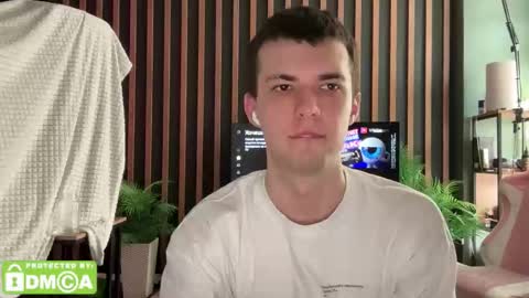 Snapshot of kyle_sxx chatting on September 30, 7:35 am JustDimasx online show from September 30, 7:35 am