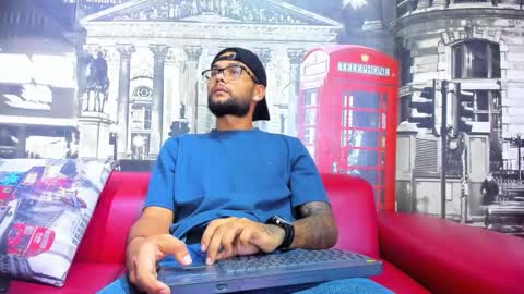 ---kylee--- online show from March 22, 9:40 pm