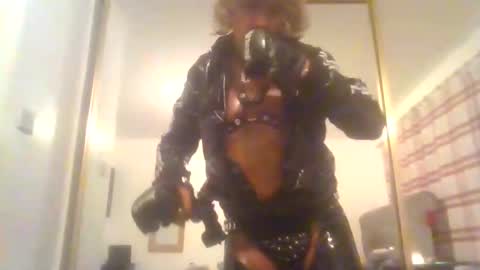 kylestrips4youq online show from January 8, 3:09 am