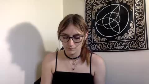 Snapshot of kylianna chatting on October 12, 8:19 pm Kylianna online show from October 12, 8:19 pm
