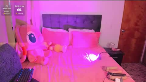 Kylie  online show from February 14, 11:29 am