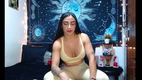 kylie online show from March 31, 9:04 pm