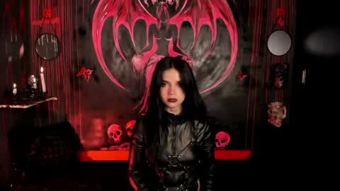 Snapshot of kylie_foxx1 chatting on April 23, 1:18 am submissive demon Please help me to reach 500 thumbs up online show from April 23, 1:18 am