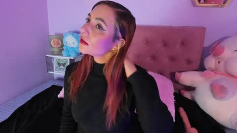 kylie gomez  online show from April 3, 12:36 pm