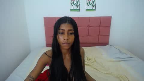kylie_hot34 online show from December 28, 1:29 am