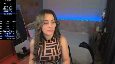 Snapshot of kylie_mellow chatting on July 7, 5:32 am Kylie online show from July 7, 5:32 am