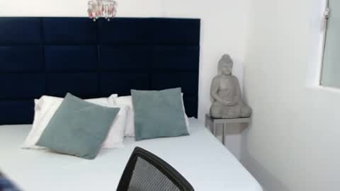 Melissa online show from September 20, 9:43 am