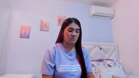 Snapshot of kyliebenson chatting on June 19, 12:31 pm Melissa online show from June 19, 12:31 pm