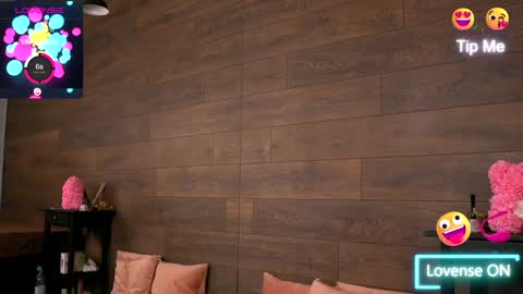 Snapshot of kyliejoyce chatting on January 19, 8:51 pm Kylie online show from January 19, 8:51 pm