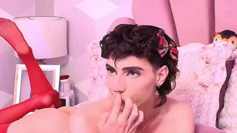 Kylie jl online show from November 14, 10:29 pm