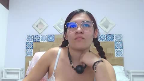 Kylie online show from January 24, 1:14 pm