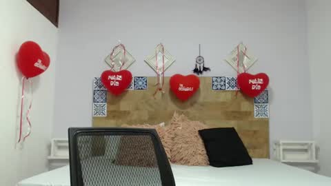 Kylie online show from February 21, 11:22 am