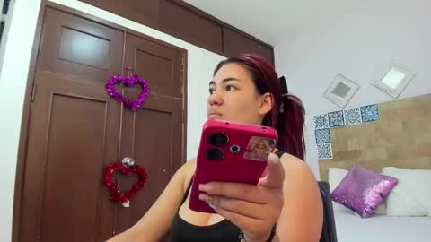 Kylie online show from February 18, 10:22 am