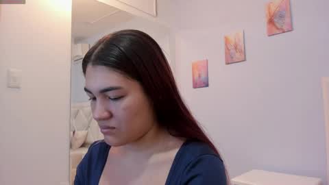 Kylie online show from June 1, 11:45 am