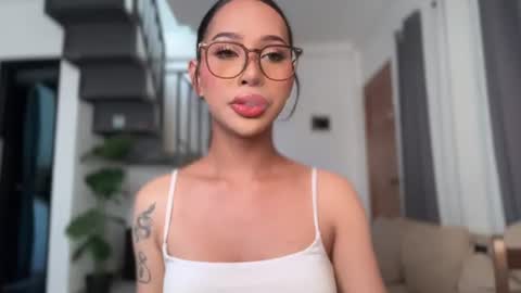 kyll_collins online show from July 3, 1:01 am