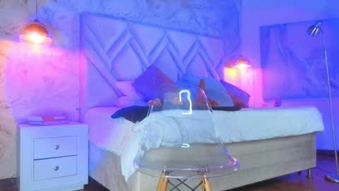 Kyle online show from April 17, 11:35 am