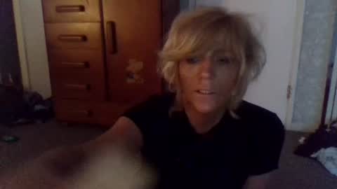 Snapshot of kym12672 chatting on July 1, 12:12 am kym12672 online show from July 1, 12:12 am