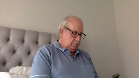 Snapshot of kymstuart59 chatting on May 28, 2:53 am kymstuart59 online show from May 28, 2:53 am