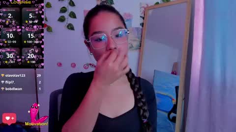 kyomi online show from April 14, 1:39 pm