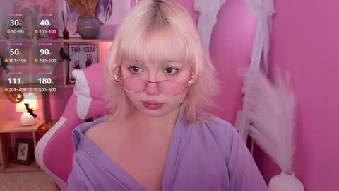 Snapshot of kyomi_sun chatting on November 1, 11:07 pm kyomi_sun online show from November 1, 11:07 pm