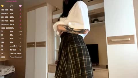 Eva online show from December 5, 10:35 am