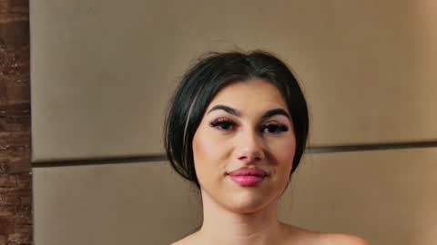 Snapshot of kyrahill_ chatting on December 29, 11:39 pm Kyra online show from December 29, 11:39 pm