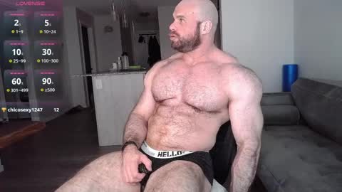 l0v35_2_5p00g3 online show from April 5, 7:55 pm