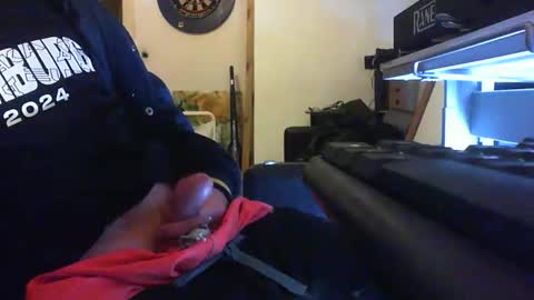 Snapshot of l0v3indee chatting on November 24, 1:16 am l0v3indee online show from November 24, 1:16 am