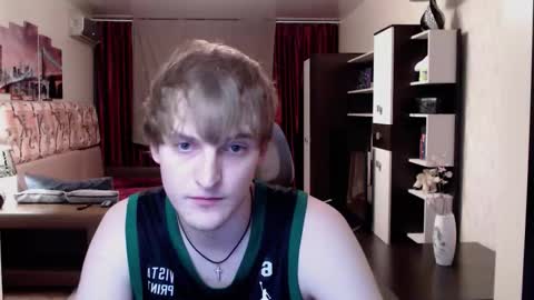 Snapshot of l1onkennedy chatting on September 11, 8:09 pm l1onkennedy online show from September 11, 8:09 pm