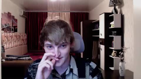 Snapshot of l1onkennedy chatting on October 2, 7:43 pm l1onkennedy online show from October 2, 7:43 pm