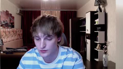 Snapshot of l1onkennedy chatting on October 7, 7:33 pm l1onkennedy online show from October 7, 7:33 pm