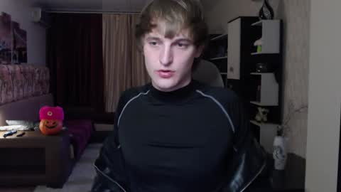 Snapshot of l1onkennedy chatting on November 7, 8:31 pm l1onkennedy online show from November 7, 8:31 pm