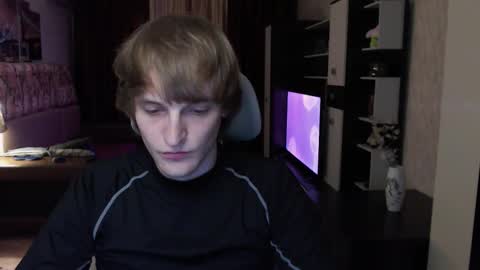 Snapshot of l1onkennedy chatting on November 29, 9:07 pm l1onkennedy online show from November 29, 9:07 pm