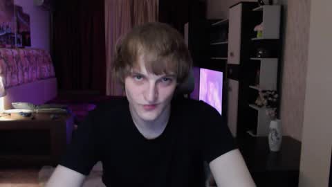 Snapshot of l1onkennedy chatting on December 3, 8:40 pm l1onkennedy online show from December 3, 8:40 pm