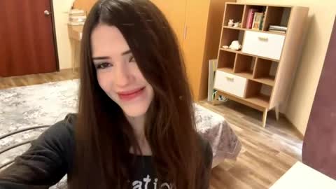 Alice online show from May 24, 3:28 pm
