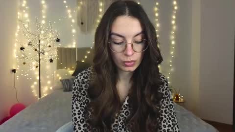 Margo  online show from January 14, 2:12 pm