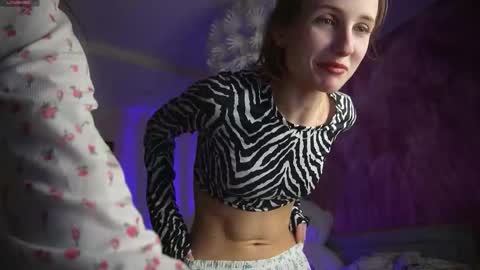 Snapshot of l1tww chatting on November 27, 11:12 am Malika online show from November 27, 11:12 am