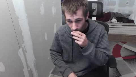 l1v1nth3dr3am online show from September 20, 8:26 am