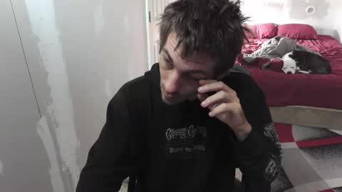 l1v1nth3dr3am online show from October 20, 10:27 am