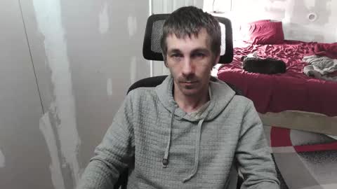 l1v1nth3dr3am online show from October 22, 8:30 pm