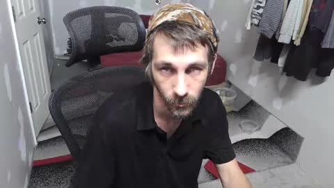 l1v1nth3dr3am online show from November 15, 5:09 pm