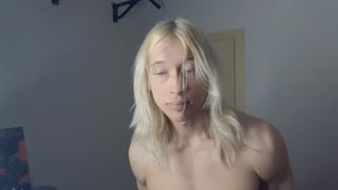 Adonis online show from December 19, 4:02 am